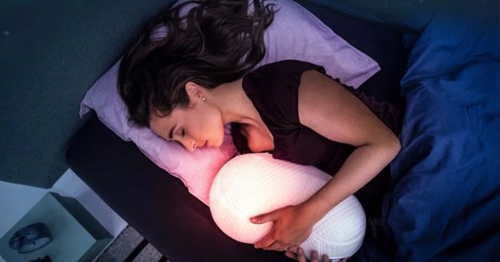 Somnox روبوت جديد على شكل وسادة لمكافحة الأرق