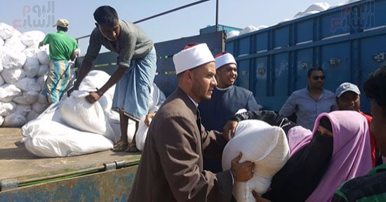 قافلة الأزهر تواصل عملها فى مساعدة مسلمى الروهينجا ببنجلاديش