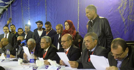 صور.. مع اقتراب حسمه الانتخابات.. أنصار "طنطاوى" يعلنون تنصيبه رئيسا لـ"الصيد"