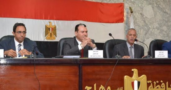 محافظ سوهاج: نسعى لجذب المزيد من الاستثمارات المحلية والأجنبية
