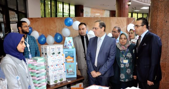 صور.. رئيس جامعة المنصورة يفتتح المعرض السابع للكتاب