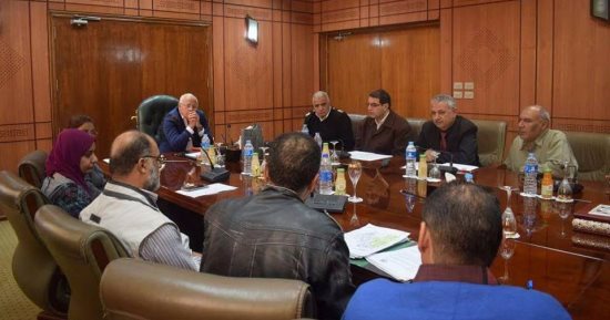 محافظ بورسعيد: تطبيق القانون بحزم على المخالفين.. وتقنين الأراضى وفقا لضوابط