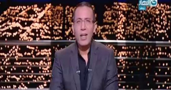 شقيق أحد شهداء الروضة لخالد صلاح: يجب تهجير شرفاء سيناء وإبادة الإرهابيين (فيديو)