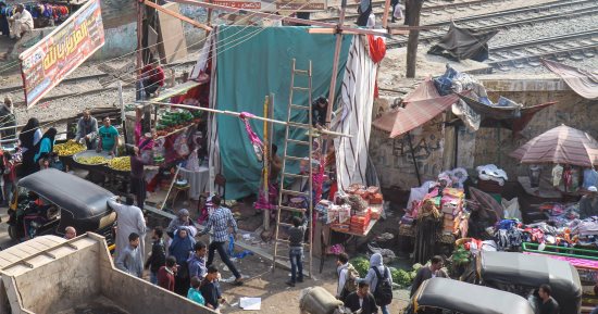 رفع 6043 حالة إشغال طريق وإزالة 414 حالة تعدٍ من الباعة الجائلين بأسوان