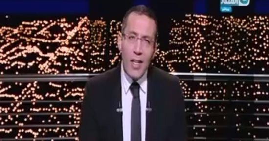 خالد صلاح منتقدا التفاف النواب حول وزير الصحة بطلباتهم: تأخير المحليات السبب