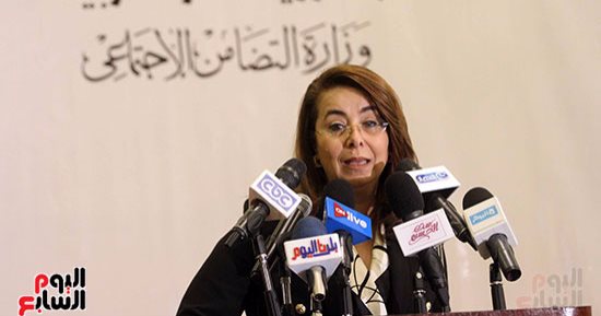 قارئة من بولاق تطالب بتوفير معاش تكافل وكرامة لها بعد وفاة زوجها