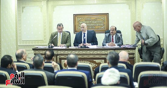 صور.. النائب هانى نجيب: لا مكان للعقوبات السالبة للحريات بقانون حماية المستهلك