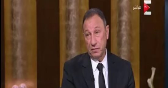 دعم "رجال الأعمال" يضع الخطيب فى موقف حرج مع أعضاء الأهلى
