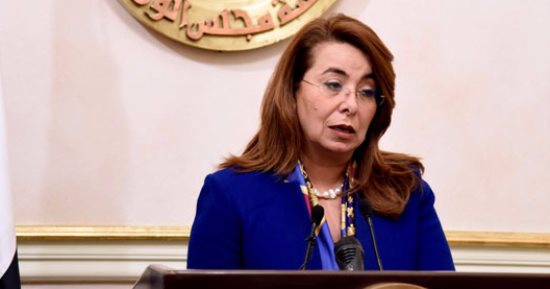 وزيرة التضامن: تخصيص عائد معرض "ديارنا" لصالح تنمية قرى شمال سيناء (صور)