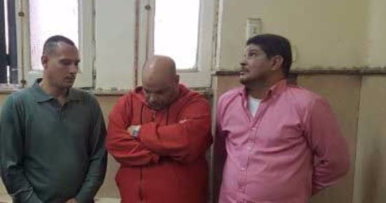 القبض على 3 سماسرة نصبوا على مهندس وباعوا له أرض بـ50 مليون جنية بورق مزور