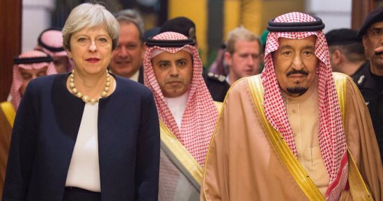 الفرنسية: تيريزا ماى تحث السعودية على تخفيف الحصار على اليمن