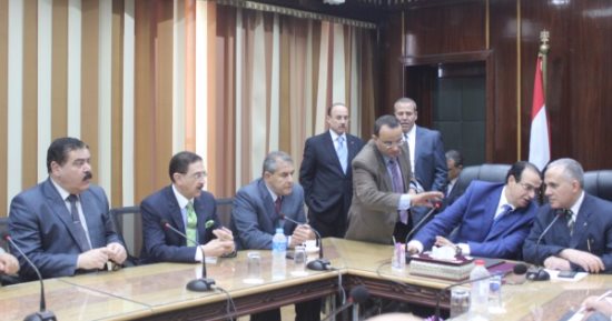 وزير الرى: لدينا عجز 20 مليار متر مكعب من المياه.. وتعدادنا 170 مليونا فى 2050