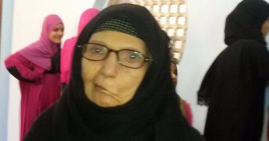 صور.. قصة تبرع الحاجة فتحية بمنزلين ملكها لبناء مسجد الشحات بإسنا