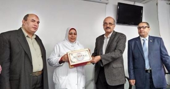 معهد الكبد القومى بالمنوفية يكرم العاملين المثاليين