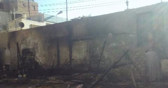 صور.. السيطرة على حريق اندلع بجوار محطة وقود بمدينة الفشن جنوب بنى سويف