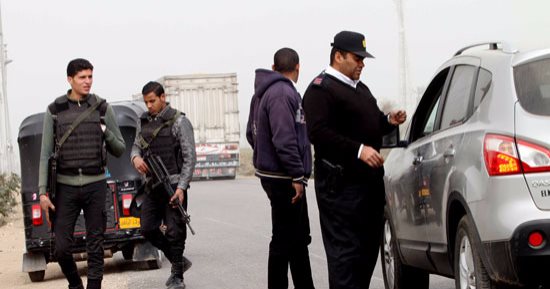 الداخلية تضبط 7 أشخاص هاربين من تنفيذ أحكام فى حملات أمنية بوسائل الموصلات 