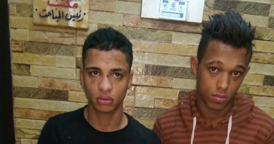 كاميرات المراقبة تكشف عاطلا سرق 90 ألف جنيه من شقة صاحب محل بالظاهر