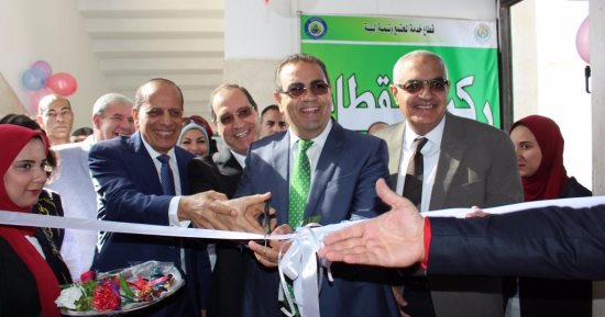 افتتاح المعرض السنوى الخيرى للملابس بجامعة المنصورة