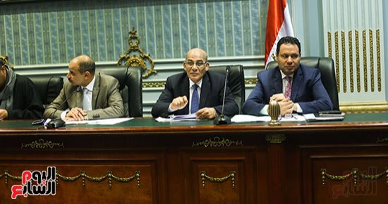 وزير الزراعة للنواب: هناك بدائل لتحديد سعر قصب السكر بناء على درجة الحلاوة
