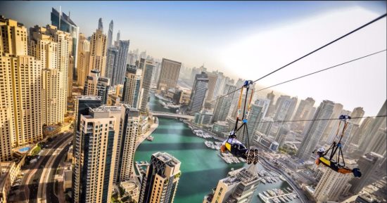 فيديو.. افتتاح أكبر خط تزحلق فى العالم بدبى
