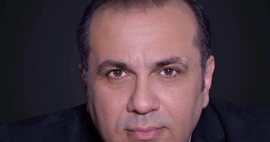 مصمم الأزياء بهيج حسين ضيفا على برنامج "السفيرة عزيزة".. غدا الثلاثاء