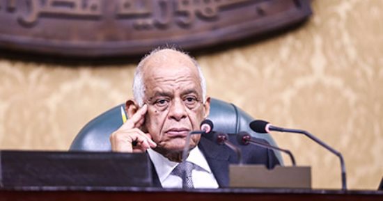 حقوق عين شمس تطلق غدًا مؤتمر القانون والتكنولوجيا بحضور على عبد العال
