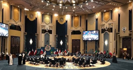 العاهل السعودى يوجه الدعوة لملك البحرين للمشاركة فى القمة الخليجية  