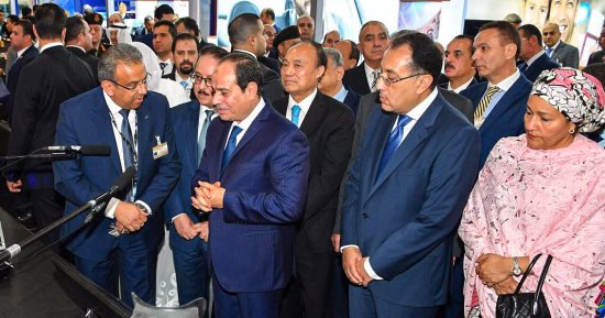 البريد: ربط حسابات العملاء ببطاقة الرقم القومى وبصمة العين واليد