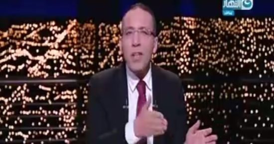 فيديو.. خالد صلاح: مصر البلد الوحيد الناجى فى المنطقة بفضل التفاف الشعب حول جيشه