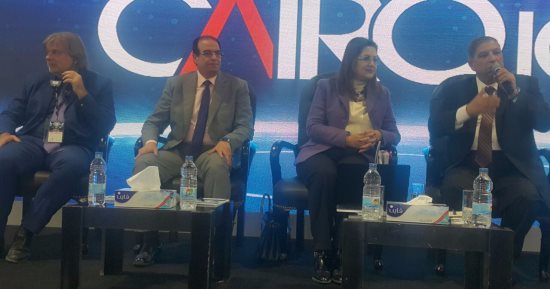 محافظ الدقهلية: التدريب المستمر للعاملين فى تقديم الخدمات الجماهيريه