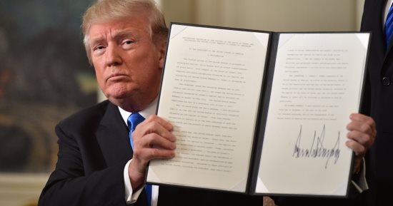  الزعيم العراقى السيستانى يدين اعتراف أمريكا بالقدس عاصمة لإسرائيل 
