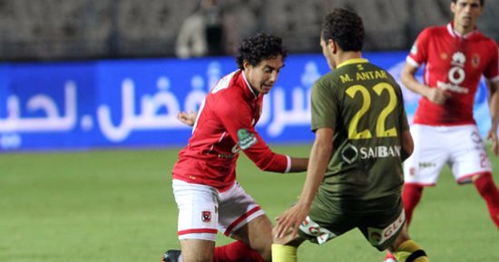 فيديو.. رأسية "أزارو" تضل مرمى الأسيوطى