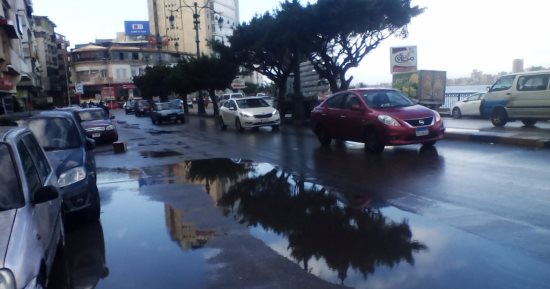 غلق بوغاز عزبة البرج بدمياط أمام حركة الصيد لمدة 3 أيام بسبب الطقس السيئ..صور