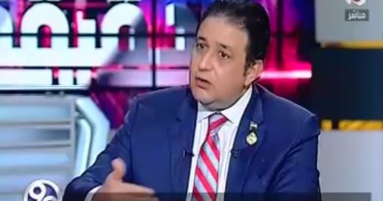 النائب علاء عابد يستنكر تردى حالة المرور بالجيزة.. ويطالب بضبطها قبل رمضان