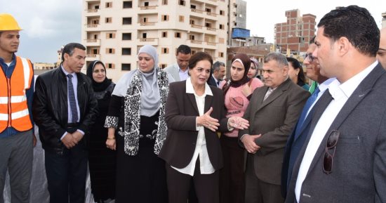 محافظ البحيرة تفتتح محطة الطاقة الشمسية بمجمع دمنهور الثقافى