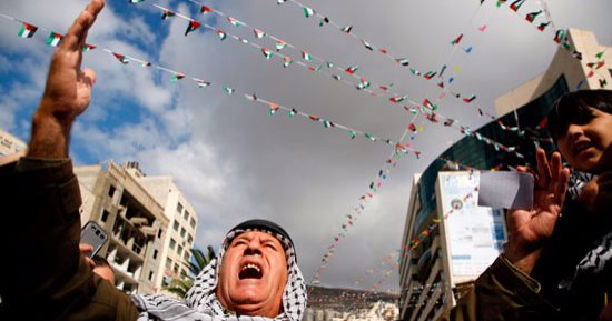 الهيئات الإسلامية فى القدس ترفض قرارات ترامب وتدعو لشد الرحال للأقصى