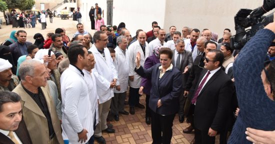 محافظ البحيرة تفتتح مبنى العناية المركزة وحضانة الأطفال بمستشفى الدلنجات  