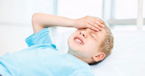 أخصائى طب أطفال: الأنيميا وضعف النظر من أسباب الصداع المتكرر عند الأطفال
