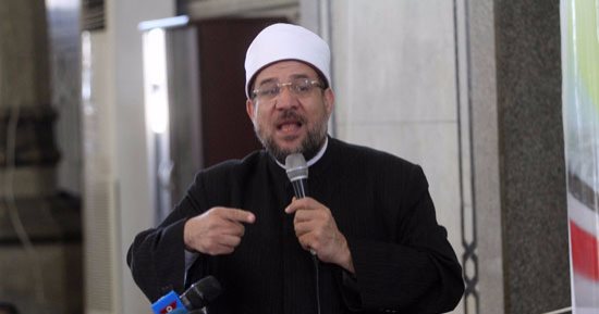 وزير الأوقاف للمشاركين بمنتدى أبو ظبى: قادرون على تقديم رؤية للسلم العالمى