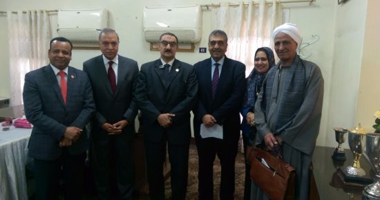 النائب محمد الغول: وزير قطاع الأعمال وعد بمضاعفة إنتاج مصنع الألومنيوم بقنا
