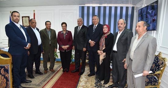 صور.. محافظ البحيرة تستقبل نائب وزير الزراعة لمناقشة المشروعات التنموية