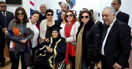 صور.. منح مديحة يسرى الدكتوراة الفخرية من أكاديمية الفنون
