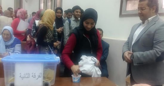 أسماء رؤساء ونواب الاتحادات الطلابية فى 25 كلية ومعهدا بجامعة أسيوط