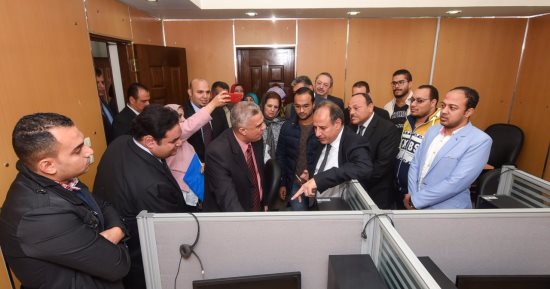 محافظ الإسكندرية يفتتح مركز النداء الآلى 137 بمستشفى الحميات