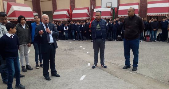 صور.. محافظ بورسعيد يشدد على حرمان متجاوزى نسب الغياب بالمدارس للإمتحانات