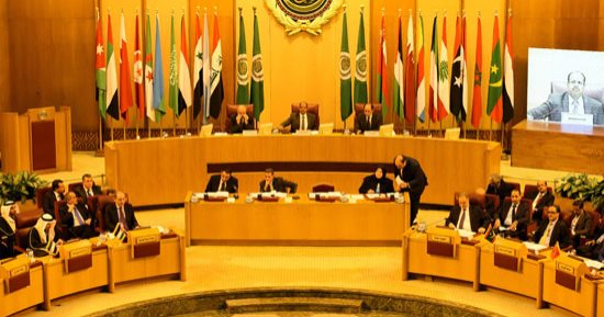 "جامعة الدول" تؤكد حرصها على نشر الثقافة القانونية بالوطن العربى