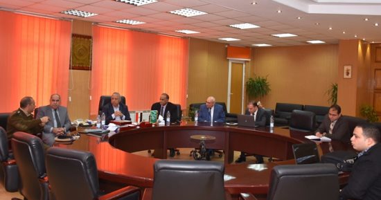 محافظ الشرقية : دراسة تطبيق منظومة الكاميرات المرورية الأمنية بالزقازيق