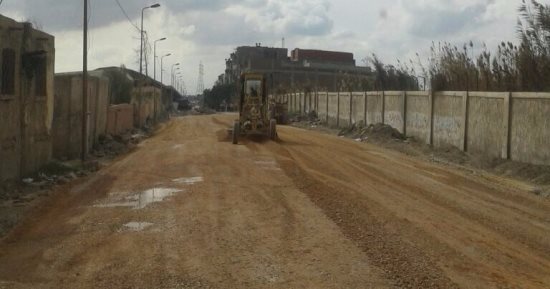 رصف شارع 218 بطول 1500 متر غرب الاسكندرية