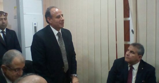 محافظ الإسكندرية يطالب دعم مصر بتنظيم لقاء شعبى شهريا لحل أزمات المواطنين