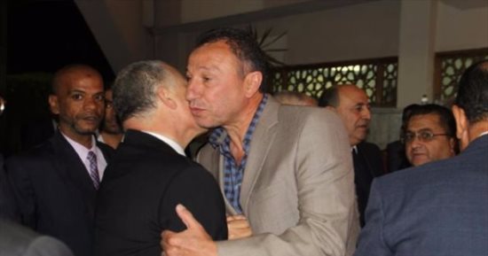 هانى أبو ريدة يهنئ الخطيب فى زيارة للأهلى